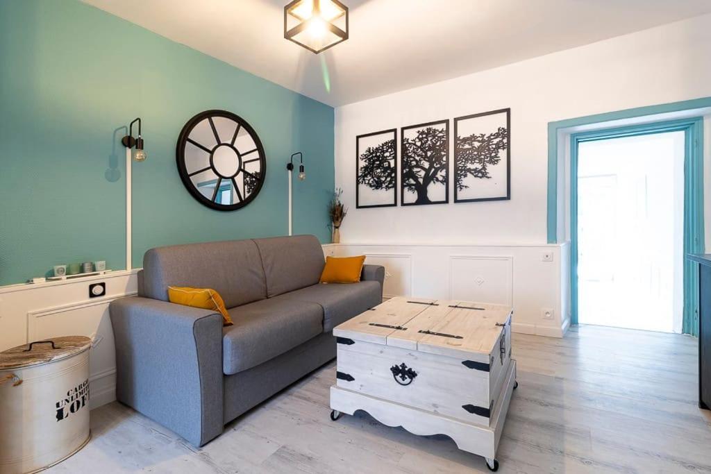 Les Berges De L'Oust Apartment Malestroit Bagian luar foto